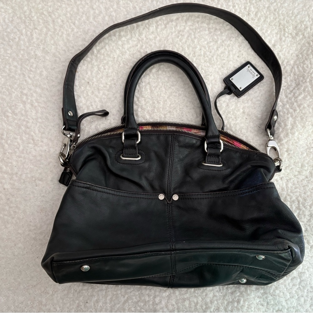 TIGNANELLO | Elegant Black Leather Handbag